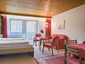 22479627-Ferienwohnung-5-Titisee-Neustadt-300x225-0