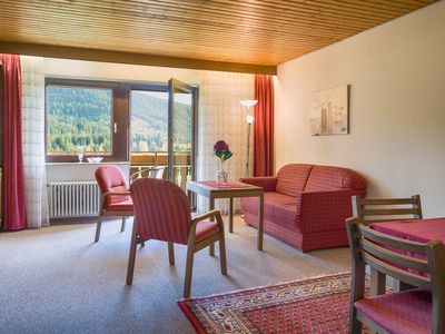 Ferienwohnung für 5 Personen (72 m²) in Titisee-Neustadt 1/10