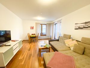 19113715-Ferienwohnung-3-Titisee-Neustadt-300x225-0