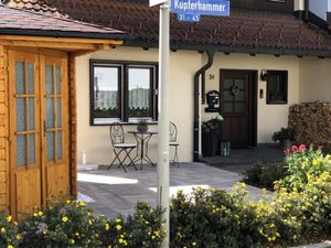 19044260-Ferienwohnung-4-Titisee-Neustadt-300x225-4