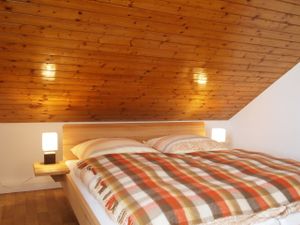 23461790-Ferienwohnung-3-Titisee-Neustadt-300x225-3