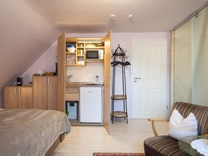 23466804-Ferienwohnung-2-Titisee-Neustadt-300x225-2