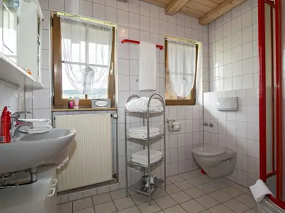 Ferienwohnung für 4 Personen (45 m²) in Titisee-Neustadt 6/7