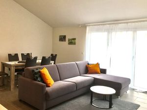 22512461-Ferienwohnung-5-Titisee-Neustadt-300x225-4