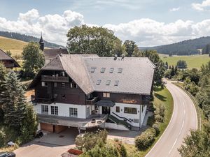 23569179-Ferienwohnung-4-Titisee-Neustadt-300x225-2