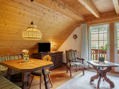 Photo, INSIDE, OUTSIDE