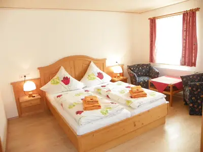 Schlafzimmer  (Nr.4)