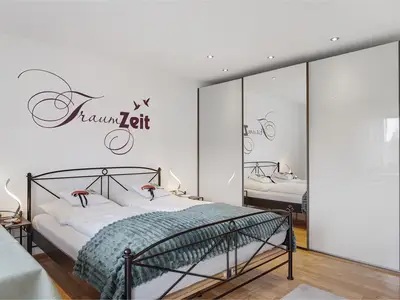 BEDROOM, INSIDE