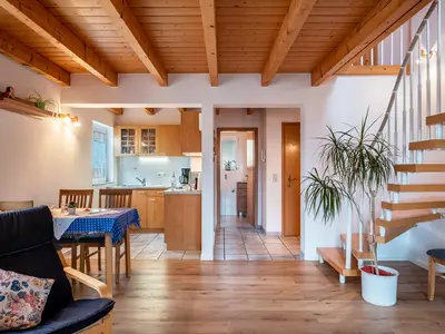 Photo, INSIDE, OUTSIDE