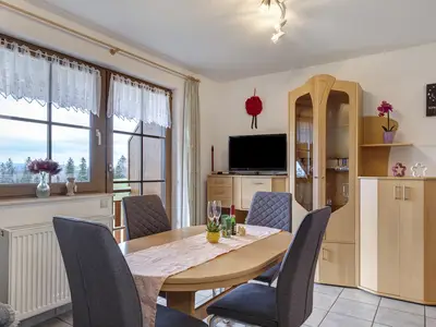 Photo, INSIDE, OUTSIDE