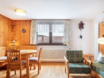 Photo, INSIDE, OUTSIDE