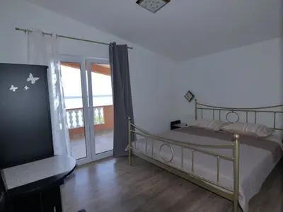Ferienwohnung für 5 Personen in Tkon 10/10