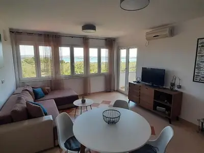 Ferienwohnung für 5 Personen in Tkon 7/10