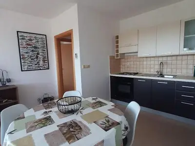 Ferienwohnung für 5 Personen in Tkon 8/10