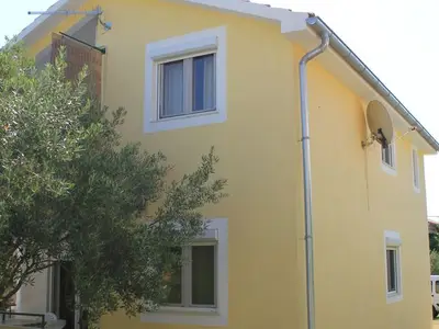 Ferienwohnung für 5 Personen in Tkon 4/10