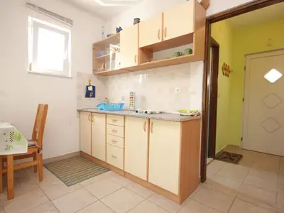 Ferienwohnung für 5 Personen in Tkon 9/10