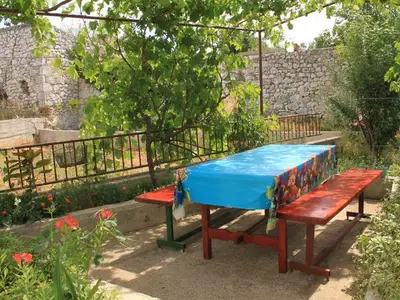 Ferienwohnung für 4 Personen in Tkon 5/10
