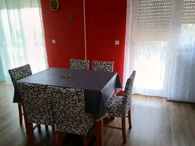 Ferienwohnung für 4 Personen in Tkon 8/10