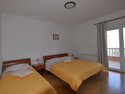 Ferienwohnung für 5 Personen in Tkon 8/10