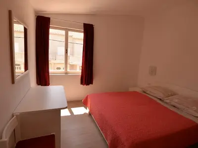 Ferienwohnung für 4 Personen in Tkon 9/10