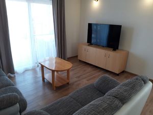 23933943-Ferienwohnung-5-Tkon-300x225-2