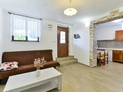 Ferienwohnung für 5 Personen in Tkon 10/10