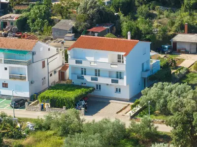 Ferienwohnung für 4 Personen (35 m²) in Tkon 2/10