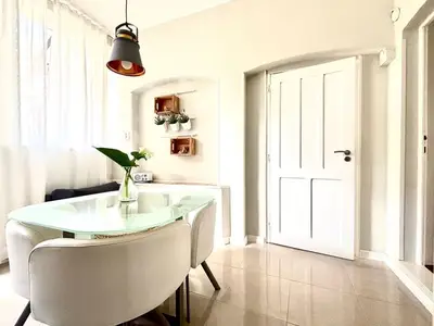 Ferienwohnung für 3 Personen in Tkon 8/10
