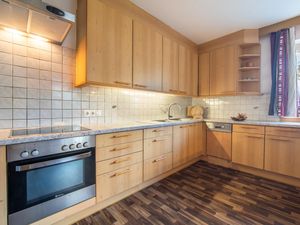 23896363-Ferienwohnung-8-Tobadill-300x225-4