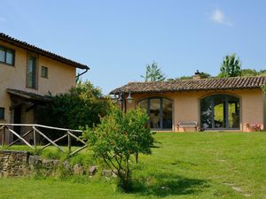 23497344-Ferienwohnung-4-Todi-300x225-4