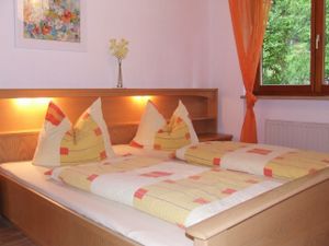 22099607-Ferienwohnung-6-Todtnau-300x225-4