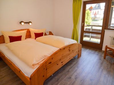 Schlafzimmer mit Doppelbett (Beispielbild)