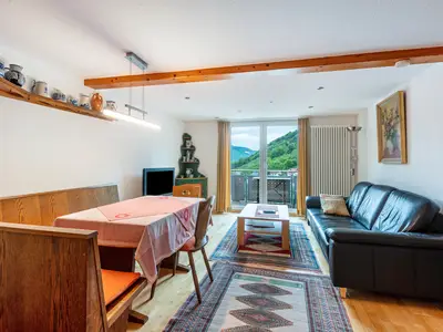 Photo, INSIDE, OUTSIDE