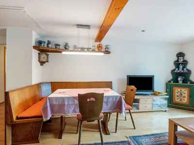 Photo, INSIDE, OUTSIDE