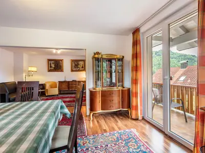 Photo, INSIDE, OUTSIDE