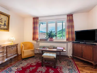 Photo, INSIDE, OUTSIDE