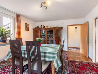 Photo, INSIDE, OUTSIDE