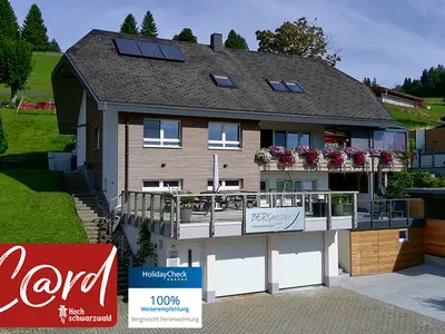 Bergnescht im Sommer