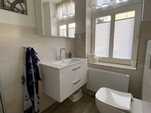 23298233-Ferienwohnung-3-Tönning-300x225-5