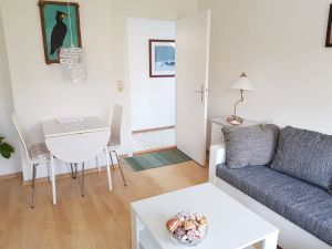 23898559-Ferienwohnung-3-Tönning-300x225-1