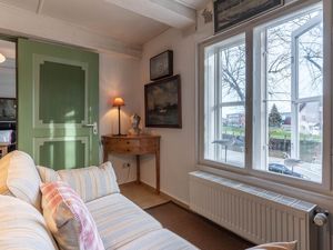 24027388-Ferienwohnung-4-Tönning-300x225-4