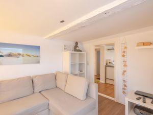 23966637-Ferienwohnung-2-Tönning-300x225-1