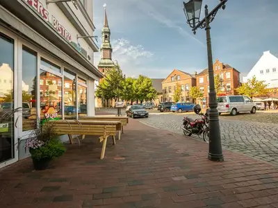 Ferienwohnung für 9 Personen (193 m²) in Tönning 1/10
