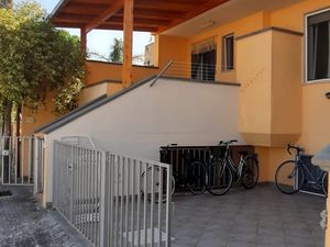 23694991-Ferienwohnung-6-Torre San Giovanni-300x225-1