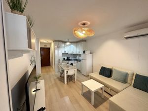 23921776-Ferienwohnung-3-Torremolinos-300x225-4