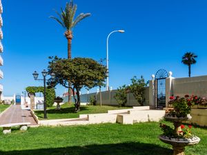 23845810-Ferienwohnung-4-Torremolinos-300x225-3