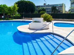 23847527-Ferienwohnung-4-Torremolinos-300x225-4