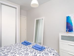 23857311-Ferienwohnung-4-Torremolinos-300x225-1