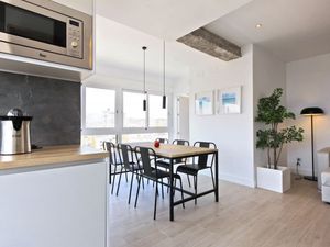 22091849-Ferienwohnung-6-Torremolinos-300x225-1