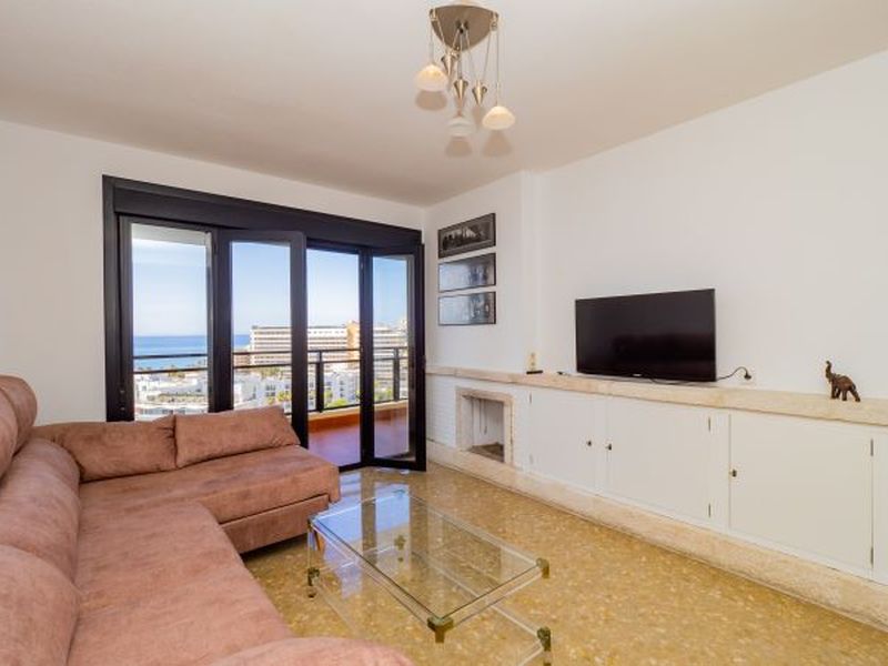 23681174-Ferienwohnung-5-Torremolinos-800x600-0